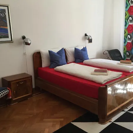 Oda ve Kahvaltı Dai Muli 2*